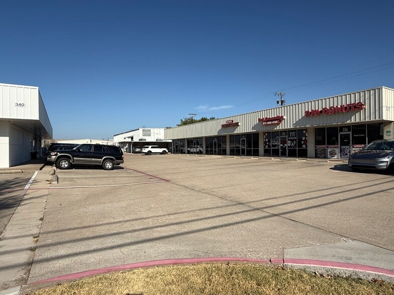 More Photos Of 330 S Blue Mound Rd, Fort Worth Freestanding For Sale