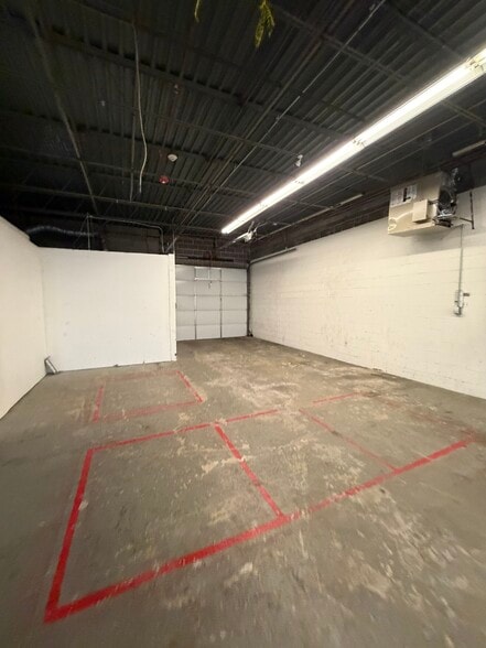 More Photos Of 4800-4824 W 129th St, Alsip Warehouse For Lease