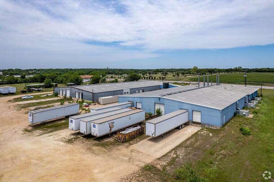 More Photos Of 1200 E 4th, Taylor Distribution For Sale