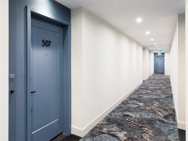 More Photos Of 375 Camino De La Reina, San Diego Multifamily For Sale