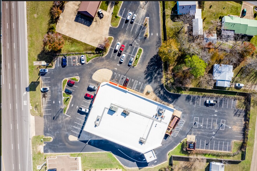 More Photos Of 915 Highway 49 S, Richland Drugstore For Sale