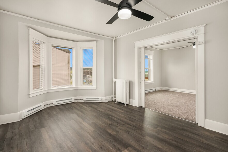 More Photos Of 2501 Colby Ave, Everett Apartments For Sale