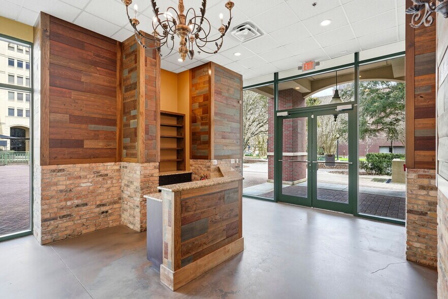 More Photos Of 300 S Duval St, Tallahassee Apartments For Lease