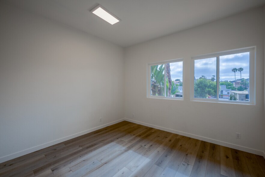 More Photos Of 829 2nd St, Encinitas Office For Lease