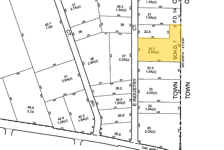 More Photos Of 71 E Industry Ct, Deer Park Warehouse For Lease