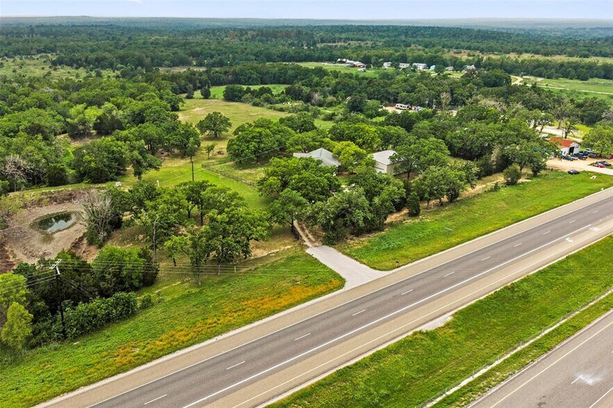 More Photos Of 1389 U.S. 290 E, Elgin Land For Sale