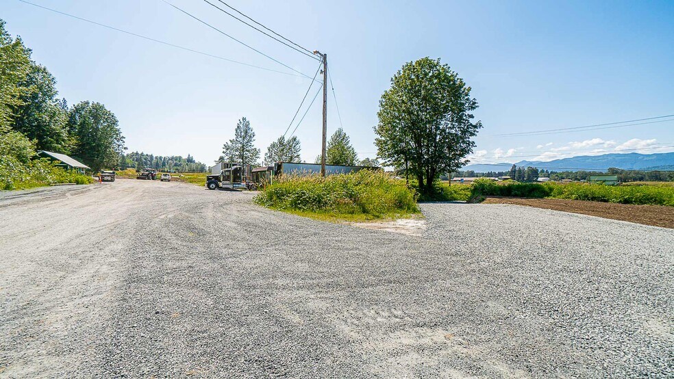 More Photos Of 54370 Bridal Falls Rd, Rosedale Land For Lease