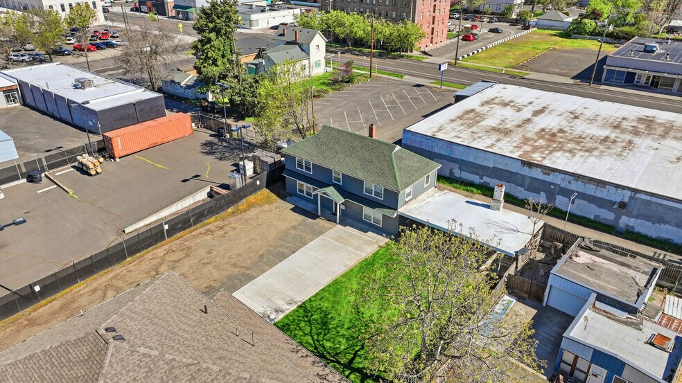 More Photos Of 329 S 3rd Ave, Walla Walla Apartments For Sale