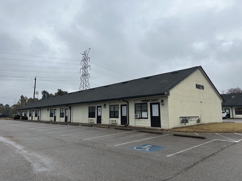 Primary Photo Of 6850-6890 Hillshire Dr, Memphis Flex For Lease