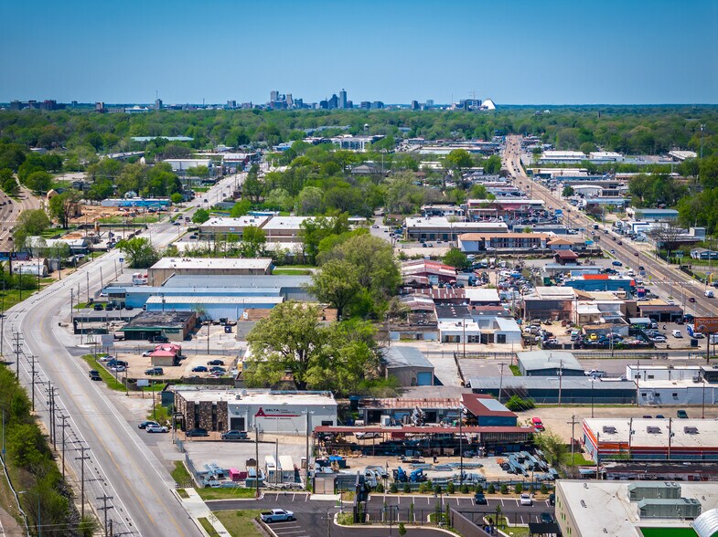 More Photos Of 3166 Broad Ave, Memphis Warehouse For Sale
