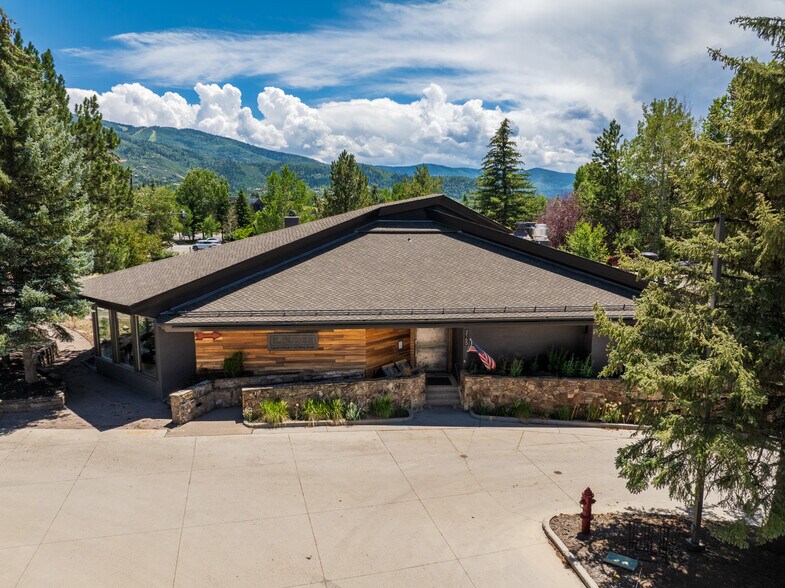 More Photos Of 2165 Pine Grove Rd, Steamboat Springs Restaurant For Sale