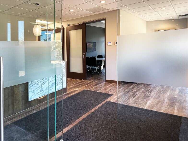 More Photos Of 3738-3776 Coon Rapids Blvd NW, Coon Rapids Medical For Lease