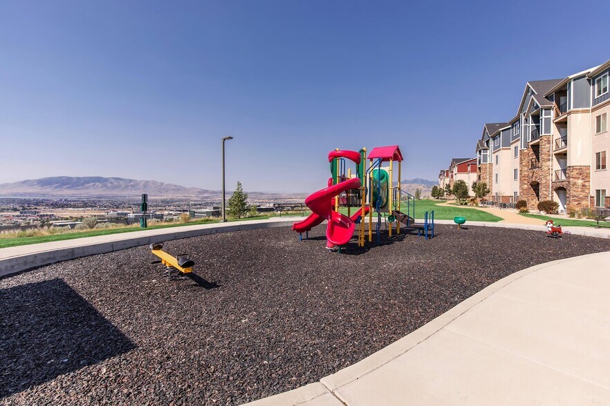 More Photos Of 4200 N Seasons View Dr, Lehi Apartments For Sale