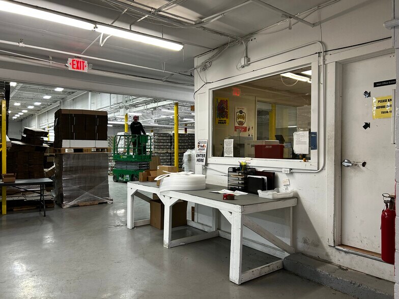 More Photos Of 325 Jay St, Coldwater Industrial For Sale