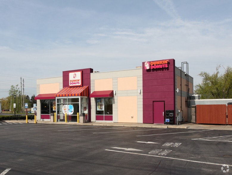 More Photos Of 2112 Niagara Falls Blvd, Tonawanda Fast Food For Sale