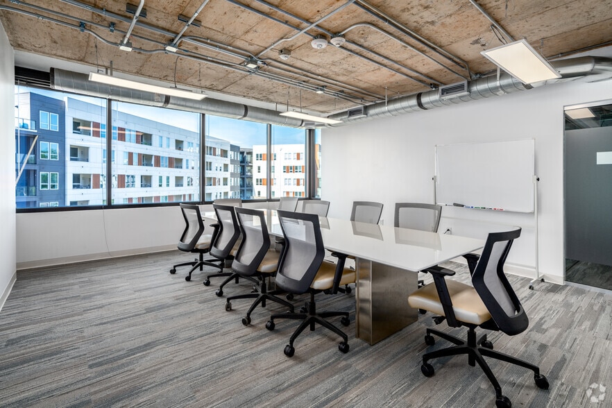 More Photos Of 1515 Mockingbird Ln, Charlotte Office For Lease