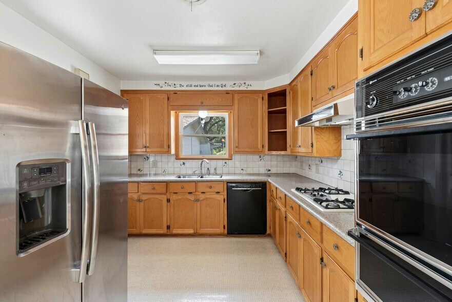 More Photos Of 6401 Menchaca Rd, Austin Flex For Sale