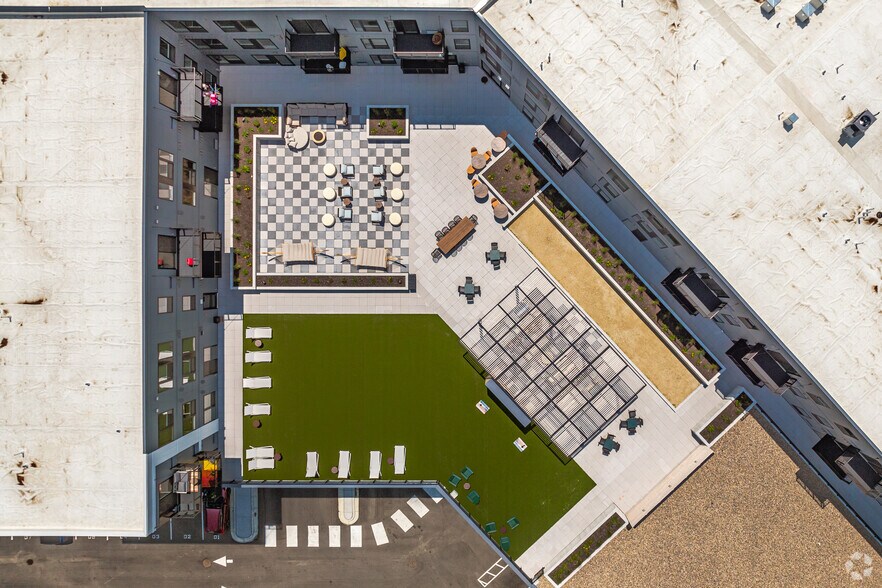 More Photos Of 6445 Lyndale Ave S, Richfield Apartments For Lease