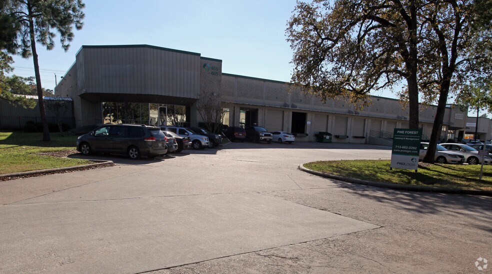 More Photos Of 455-465 W 38th St, Houston Warehouse For Lease