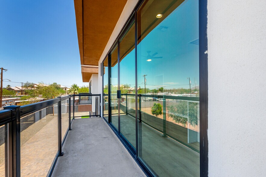 More Photos Of 411 32nd Pl, Phoenix Apartments For Sale