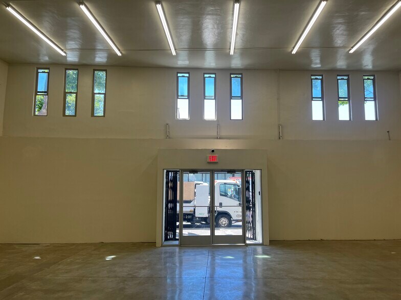 More Photos Of 2009 San Pablo Ave, Berkeley Freestanding For Lease