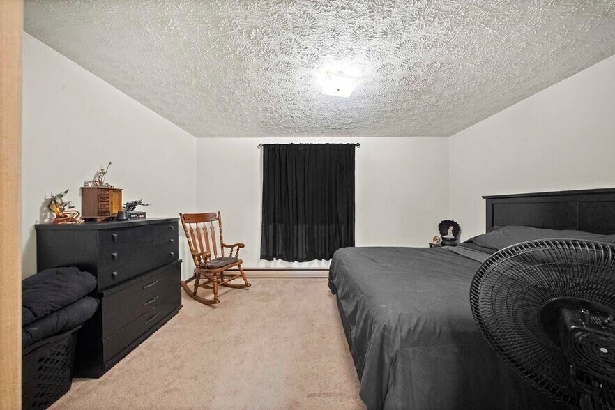 More Photos Of 801 Winchester Ave, Ashland Storefront Retail Residential For Sale