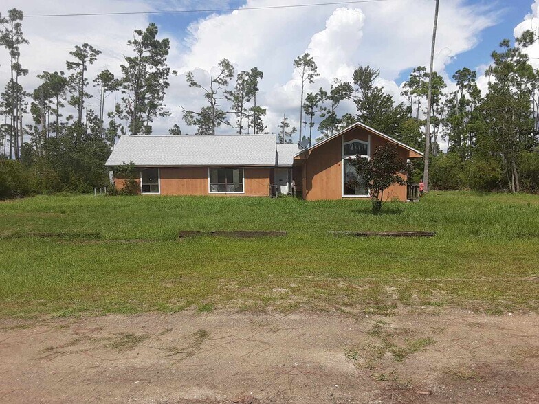 More Photos Of 11921 Caruso Dr, Panama City Assisted Living For Sale