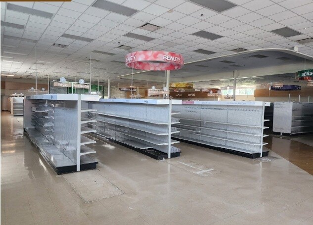 More Photos Of 1496 N Shoop Ave, Wauseon Freestanding For Sale