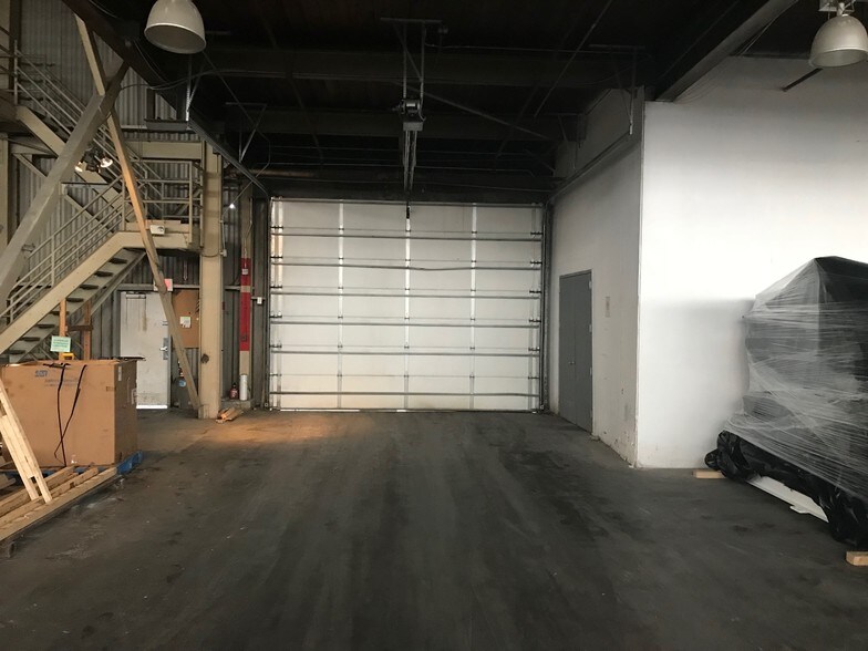 More Photos Of 2622 7th Ave, Watervliet Manufacturing For Lease
