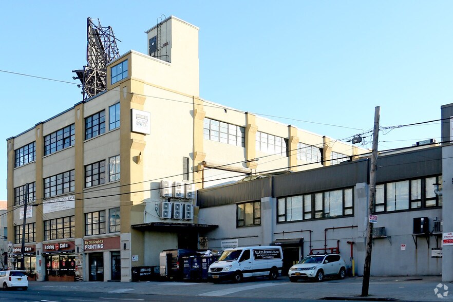 More Photos Of 4710 32nd Pl, Long Island City Warehouse For Lease