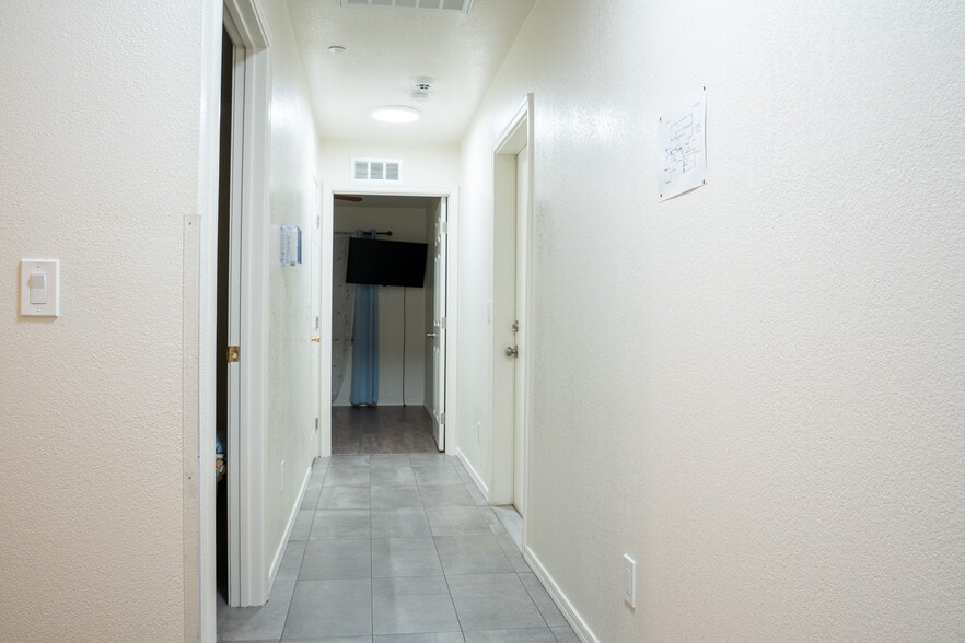 More Photos Of 14030 N El Pueblo Blvd, Fountain Hills Assisted Living For Sale