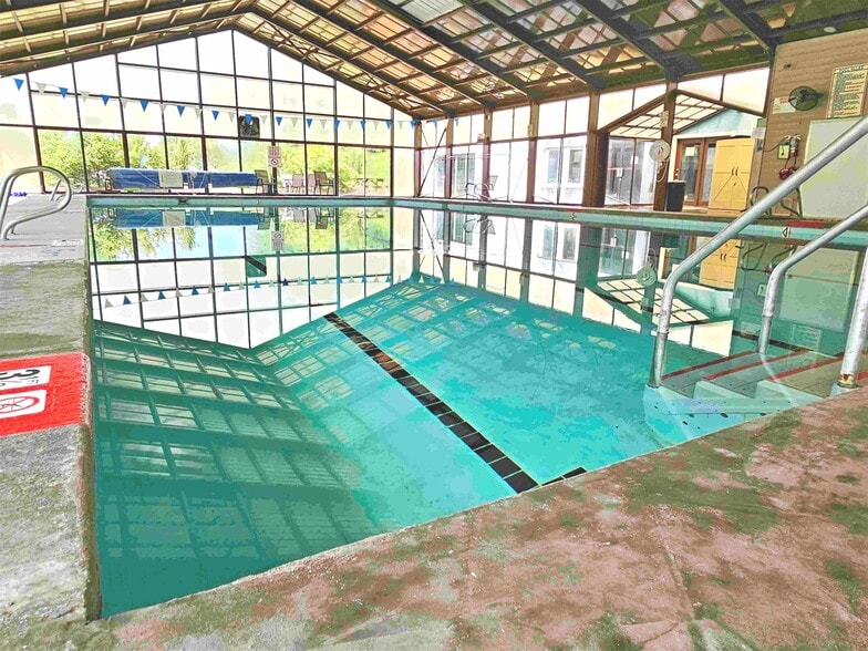 More Photos Of 1006 Broad, Oriental Rehabilitation Center For Sale