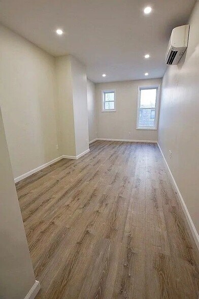 More Photos Of 3931 47th Ave, Sunnyside Storefront Retail Office For Sale