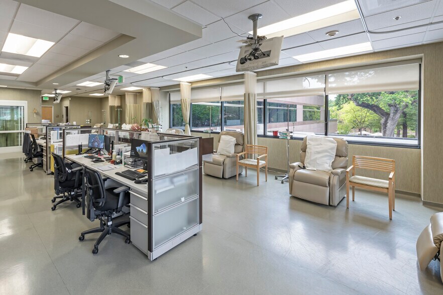 More Photos Of 400 Taylor Blvd, Pleasant Hill Medical For Lease