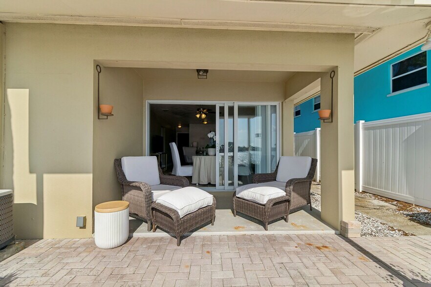 More Photos Of 2307 Bay Blvd, Indian Rocks Beach Apartments For Sale