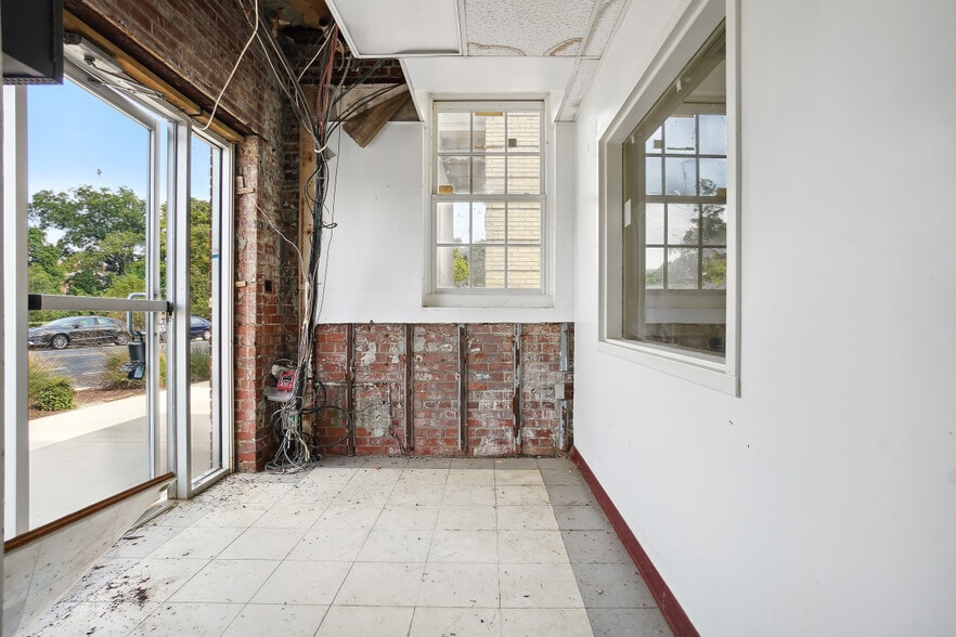 More Photos Of 6801 Cameron Dr NW, Washington Police Fire Station For Sale