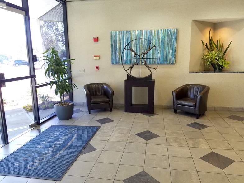 More Photos Of 2530 Red Hill Ave, Santa Ana Office For Lease