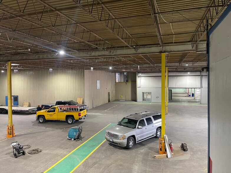 More Photos Of , Lincoln Industrial For Sale