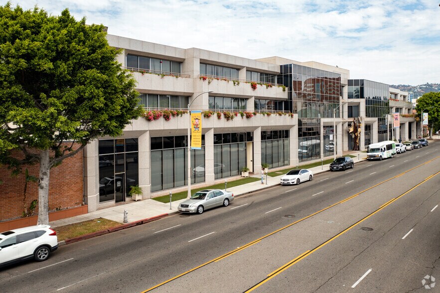 Primary Photo Of 99 N La Cienega Blvd, Beverly Hills Medical For Lease
