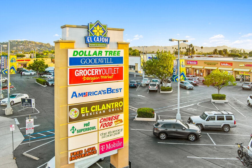 More Photos Of 328-420 N 2nd St, El Cajon Supermarket For Sale