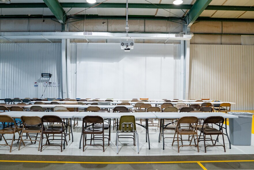 More Photos Of 2054 Neenah Rd, Montross Schools For Sale