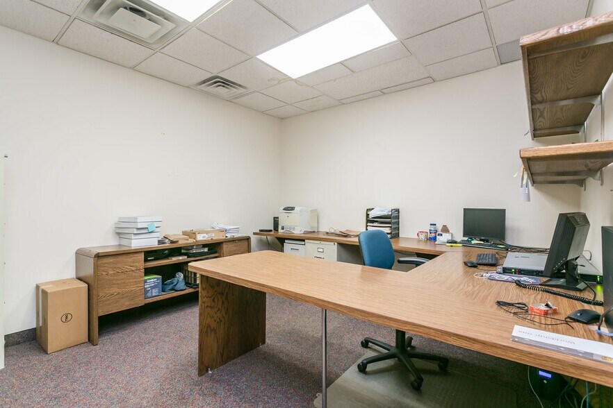 More Photos Of 300 Buell Rd, Rochester Loft Creative Space For Sale