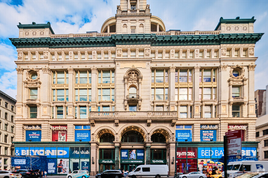 Primary Photo Of 620 Avenue of the Americas, New York Office For Lease