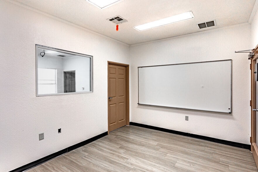 More Photos Of 11734 Jefferson Rd, Thonotosassa Schools For Sale
