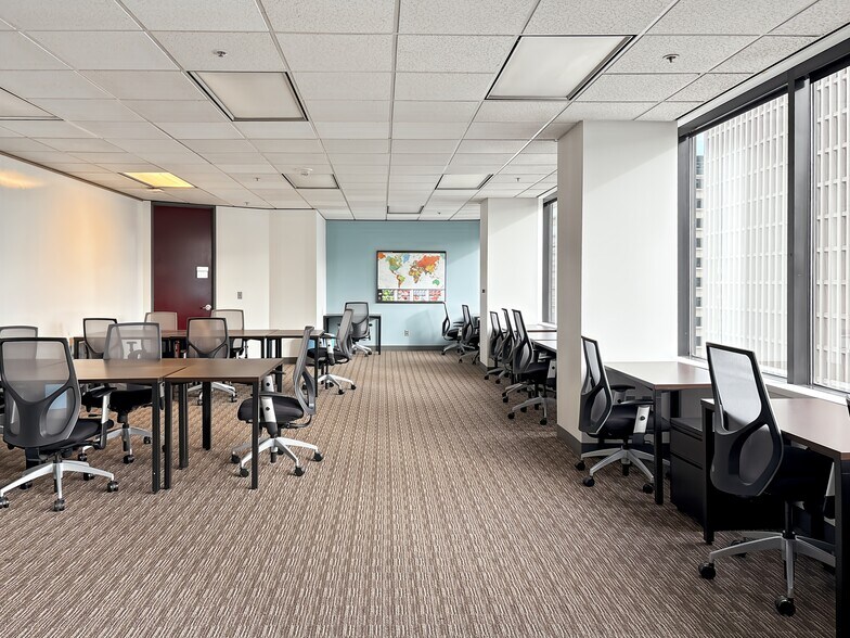 More Photos Of 1050 SW 6th Ave, Portland Coworking Space