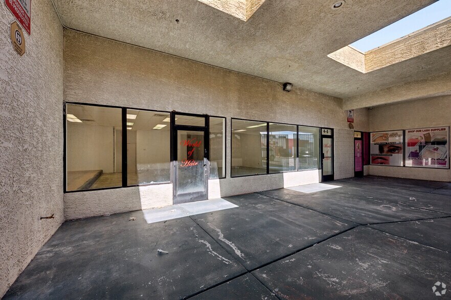 More Photos Of 4375 Las Vegas Blvd N, Las Vegas Storefront For Sale