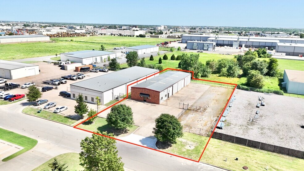 Primary Photo Of 5116 NW 3rd St, Oklahoma City Warehouse For Lease