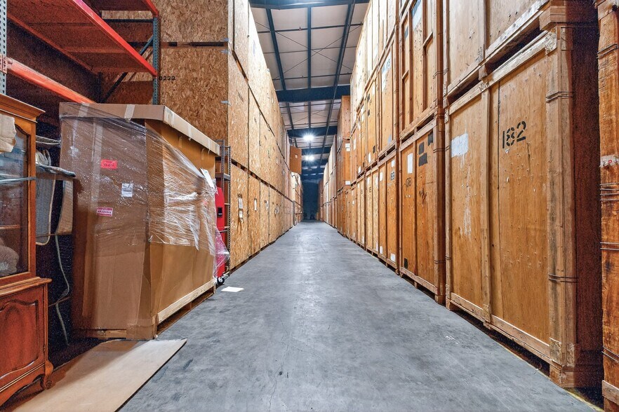 More Photos Of 4350 Pacific Hwy, Bellingham Industrial For Sale