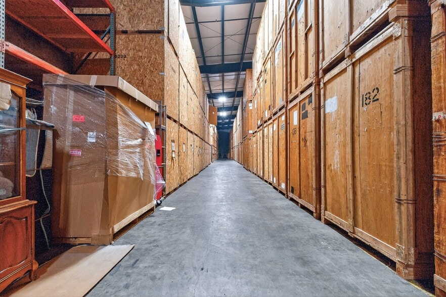 More Photos Of 4350 Pacific Hwy, Bellingham Industrial For Lease