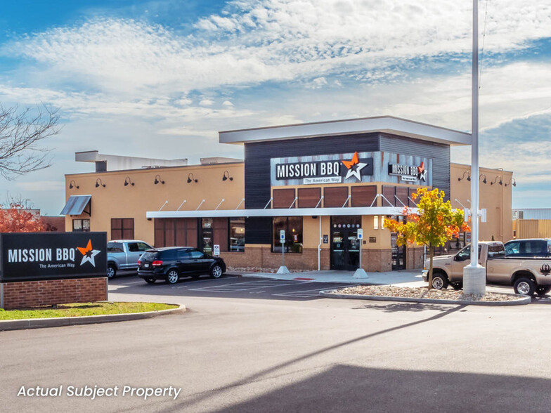 Primary Photo Of 2500 Miamisburg-Centerville Rd, Dayton Restaurant For Sale